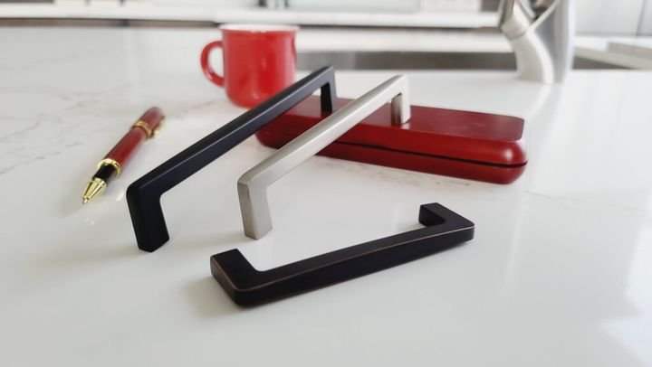 Oslo handle by X-Calibur