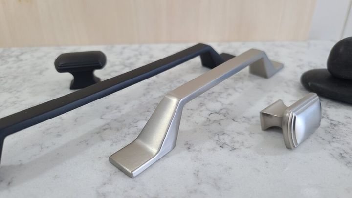 Spaniard handle by X-Calibur