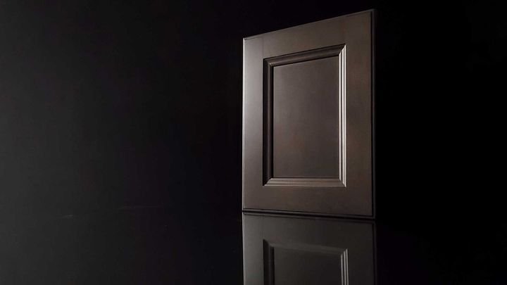 Sample door, London Grey cabinets by Canada Kitchens