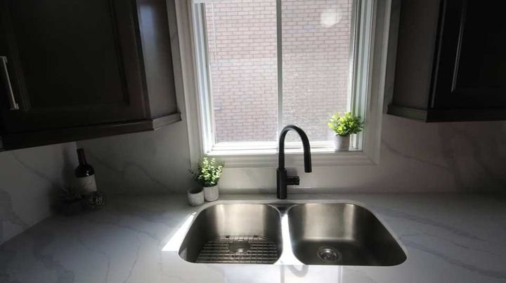 Double sink under a window by X-Calibur